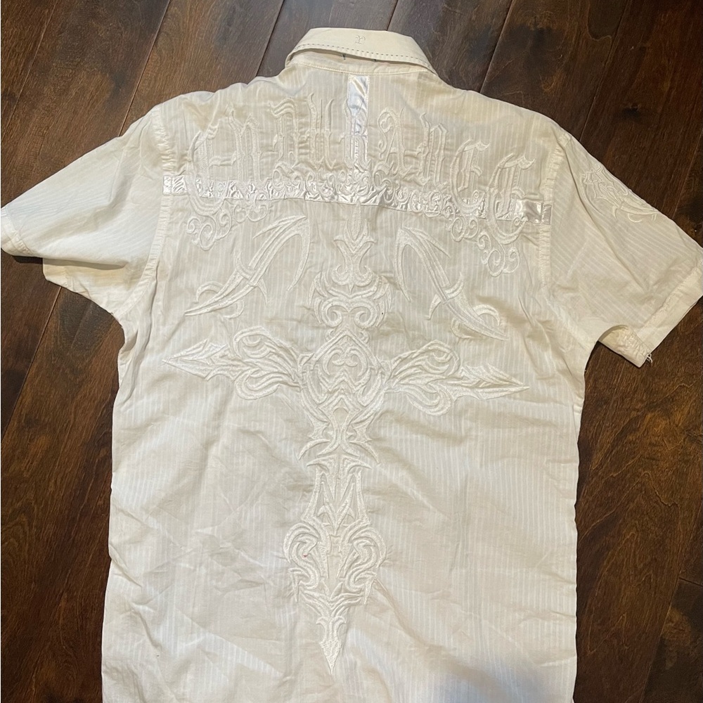 Roar Men's White Embroidered Short Sleeve Shirt